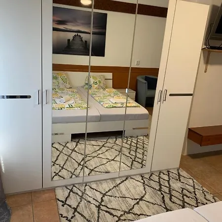 White House Klagenfurt 2*