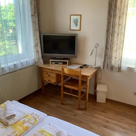 White House Klagenfurt 2*