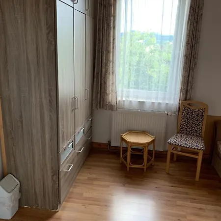 White House Klagenfurt Hotel 2*