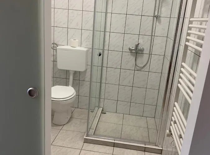 White House Klagenfurt מלון